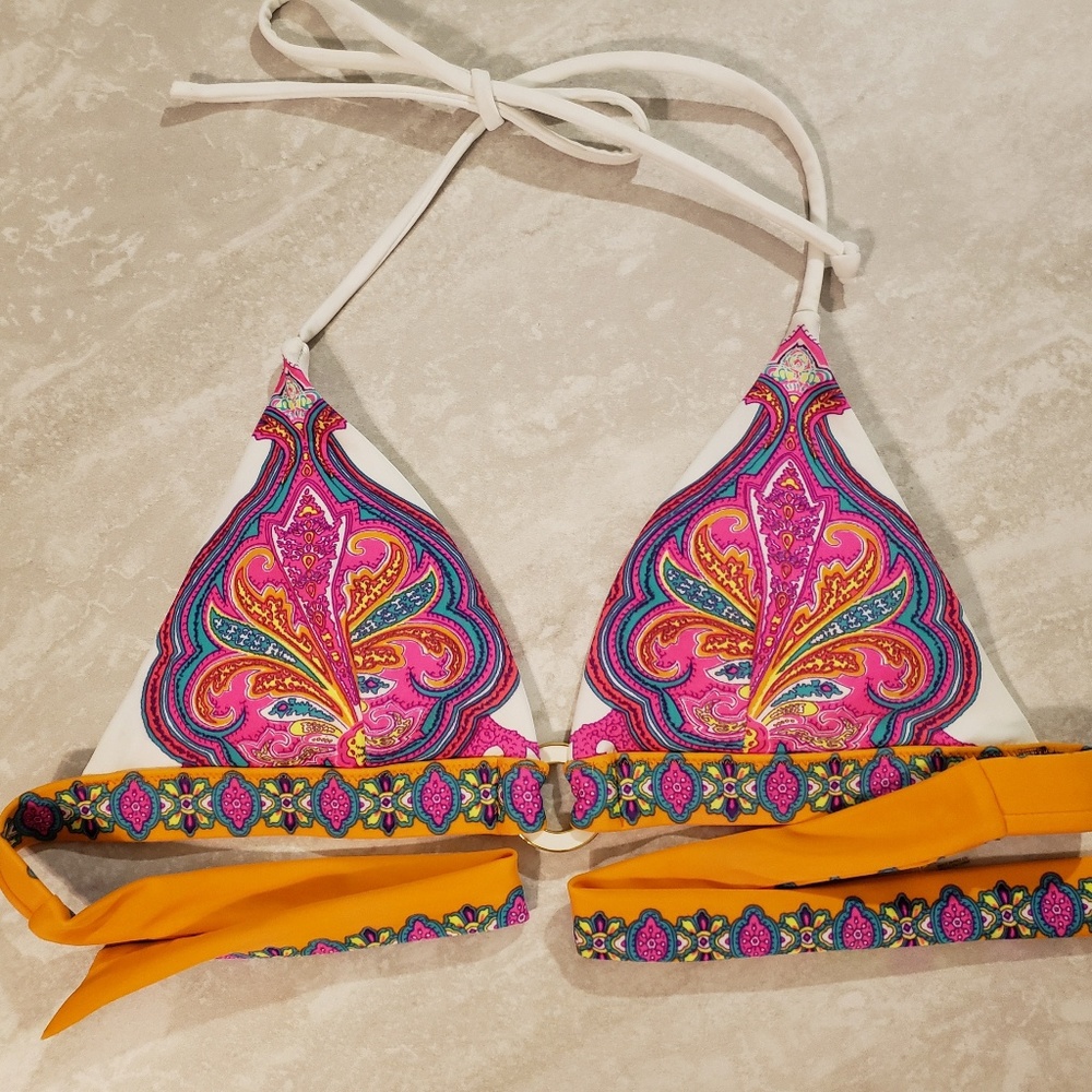 S VS moroccan orange paisley neon pink